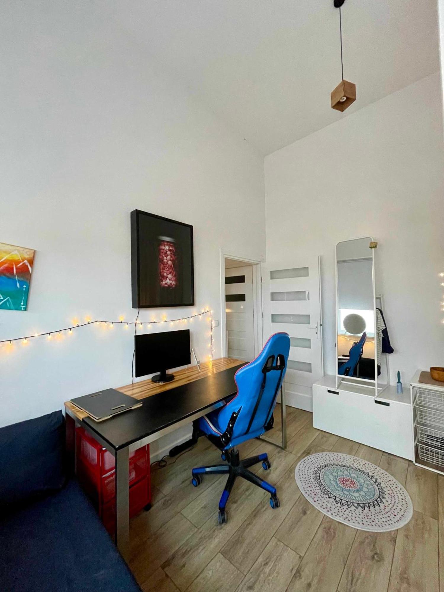 Atelier W Sercu Warszawy Z Panoramicznym Widokiem Apartment Warsaw Exterior photo